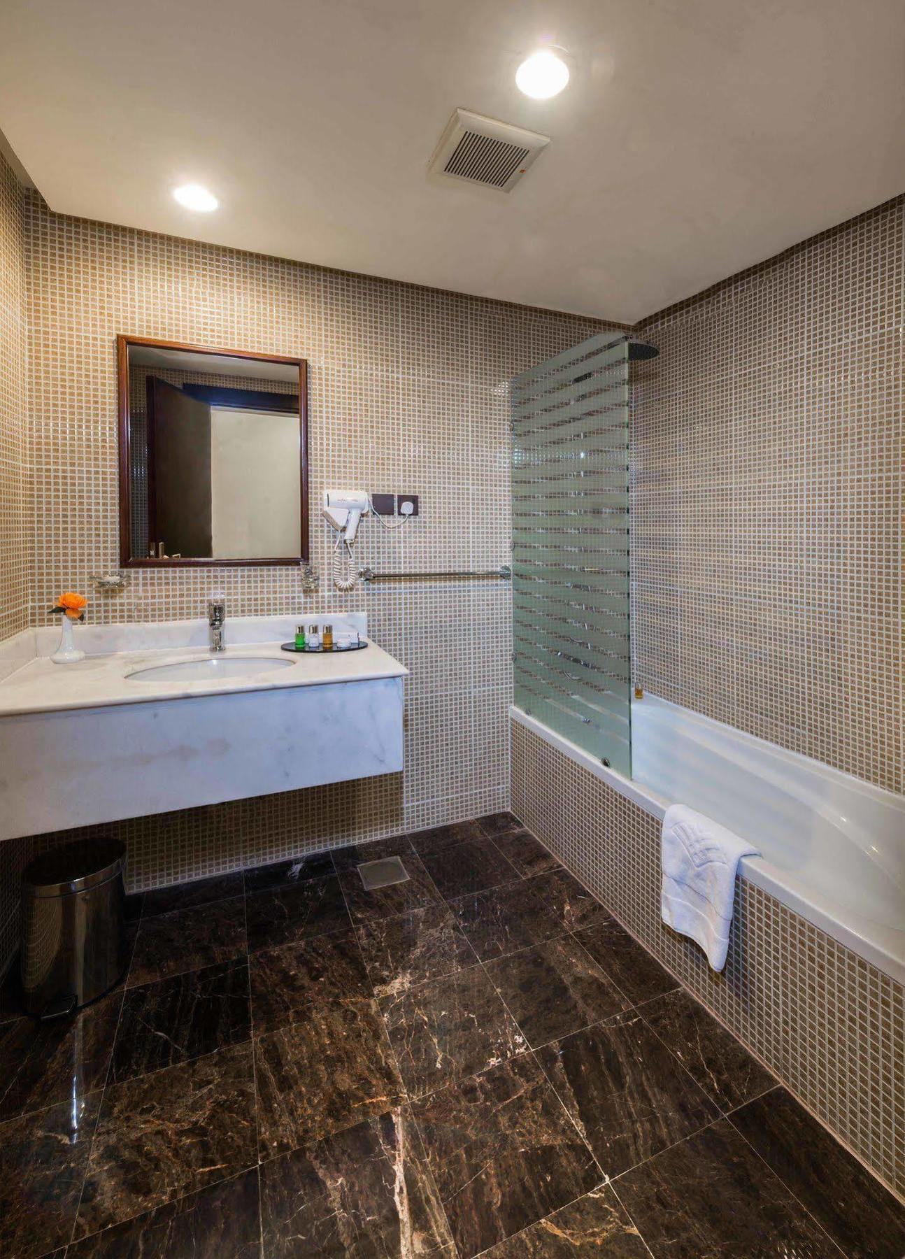 Aparthotel Boudl Al Rass Ar Rass Exterior foto